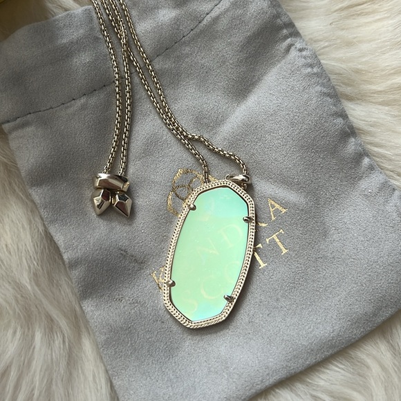 KENDRA SCOTT TEXAS EXCLUSIVE IRIDESCENT DICHROIC FOIL GOLD REID NECKLACE - Picture 7 of 7